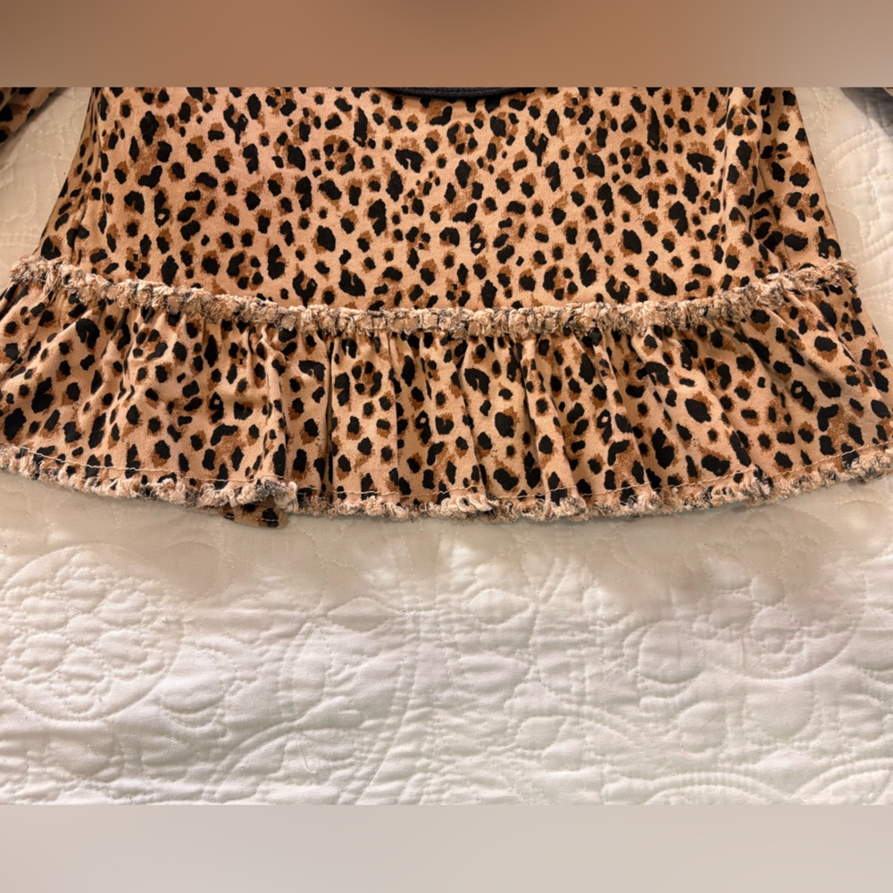 Hello Kitty Leopard Print Jean Jacket - Picture 5 of 7